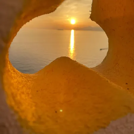 Casa Olga, Un Affaccio Sul Mare !! Daire *