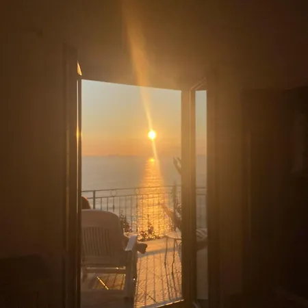 Daire Casa Olga, Un Affaccio Sul Mare !!