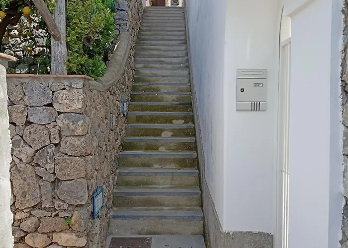 Апартаменты Casa Olga, Un Affaccio Sul Mare !!