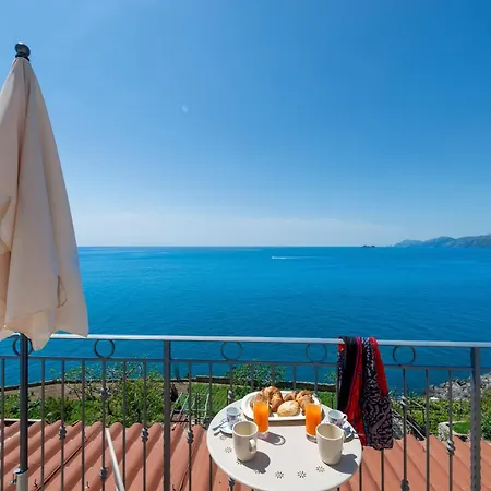 公寓 Casa Olga, Un Affaccio Sul Mare !!