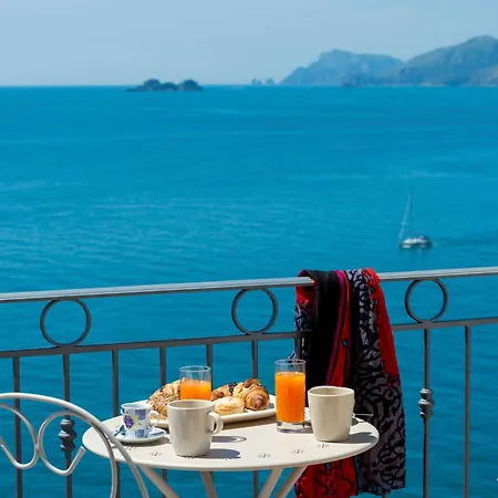 Casa Olga, Un Affaccio Sul Mare !! Apartman *